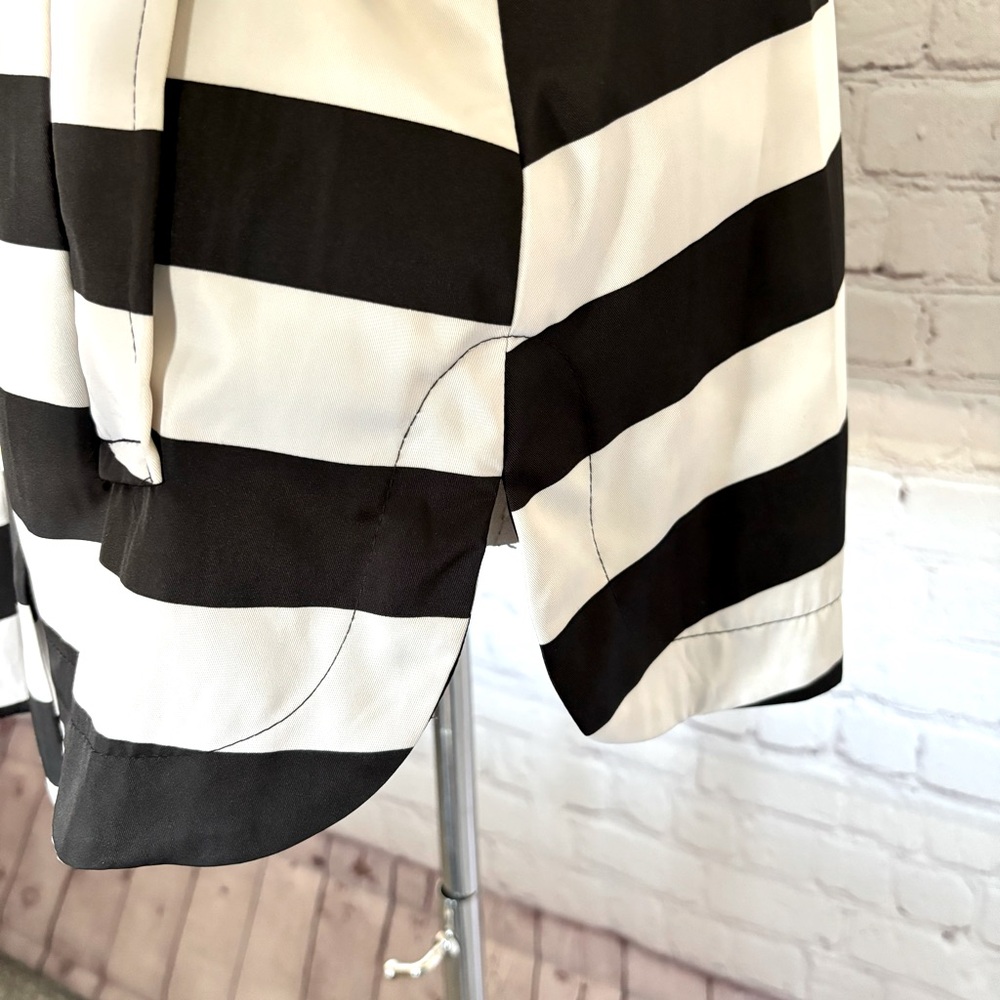 CYNTHIA ROWLEY Black & White Striped Short Trench Coat--EUC--S - Picture 7 of 16